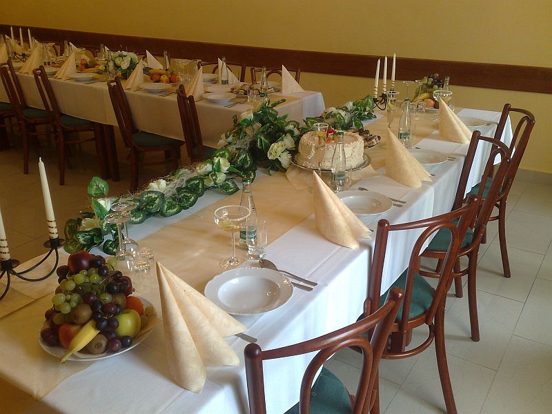 Slávnostné posedenie