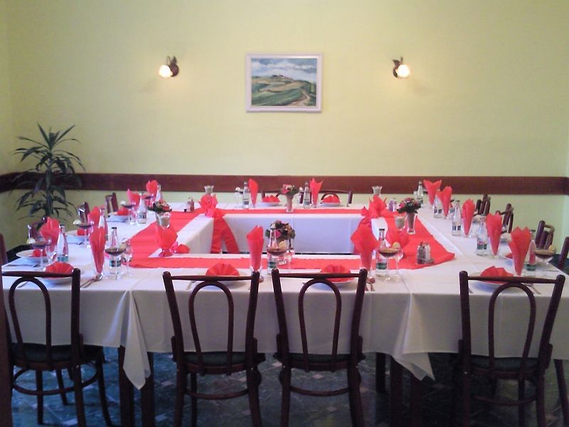 Slávnostné posedenie