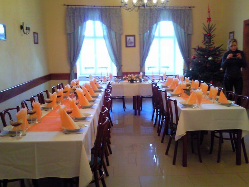 Slávnostné posedenie